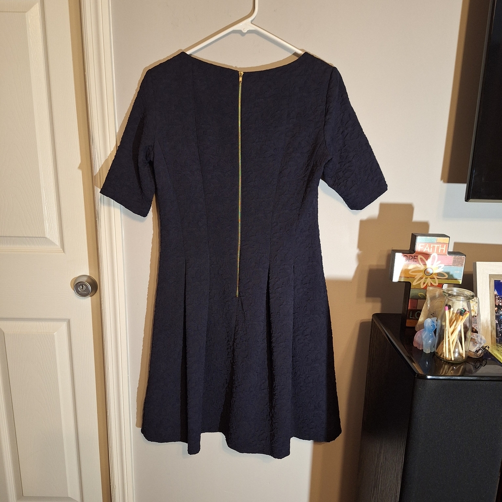 Julian Taylor Elegant Navy Short Sleeve Midi Dress - Picture 2 of 11